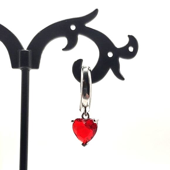 925 Sterling Silver Earrings Red Synthetic Heart Ruby Valentine Birthday Gift - Picture 4 of 6